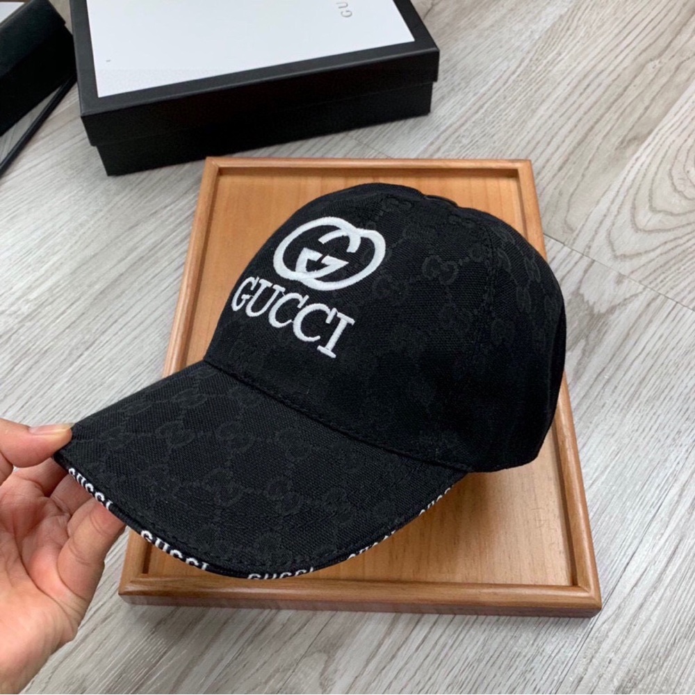 GUCCI Hat - Picture 3 of 5